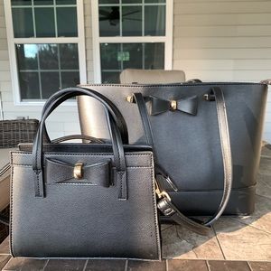 Black Purse(s) With Accent Bow.